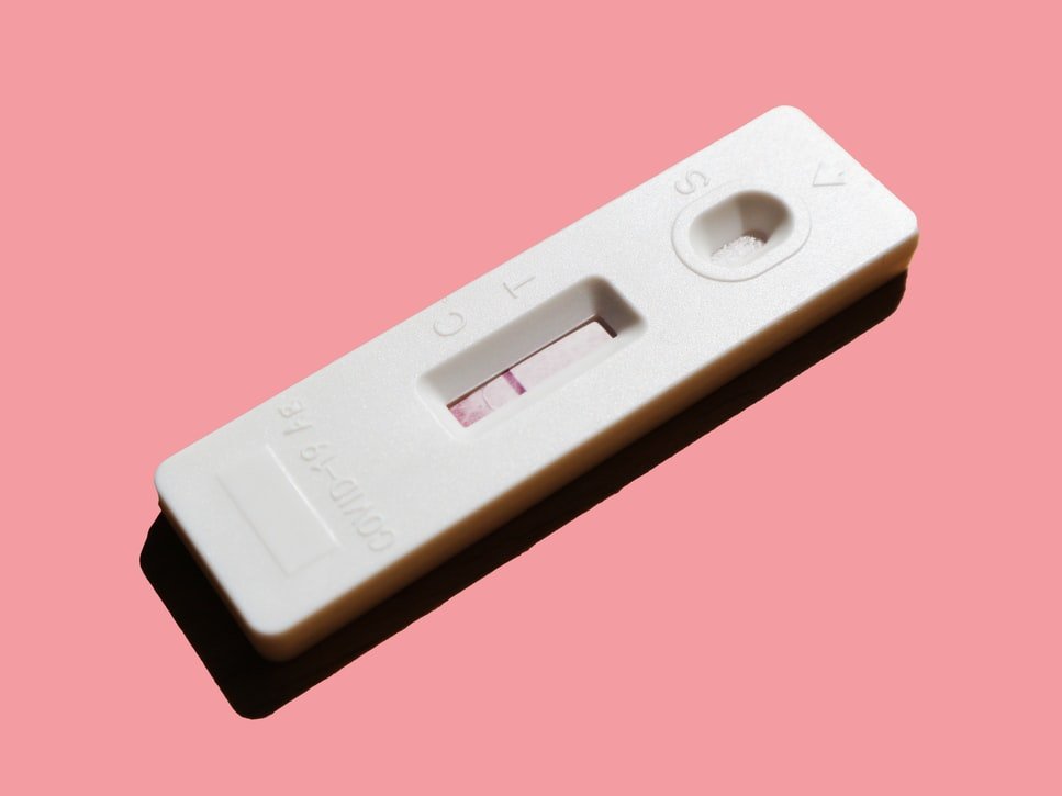 Positive pregnancy test | Source: Unsplash