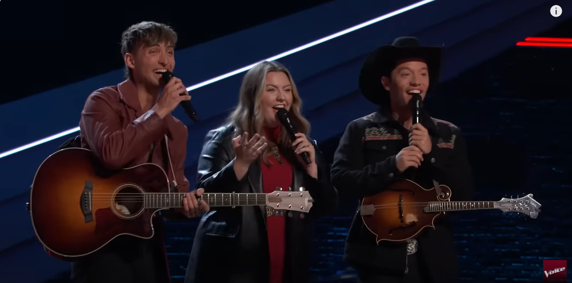The moment DEK of Hearts chose Team Niall during their debut on The Voice Season 28 premiere, from a post dated September 23, 2025 | Source: YouTube/The Voice