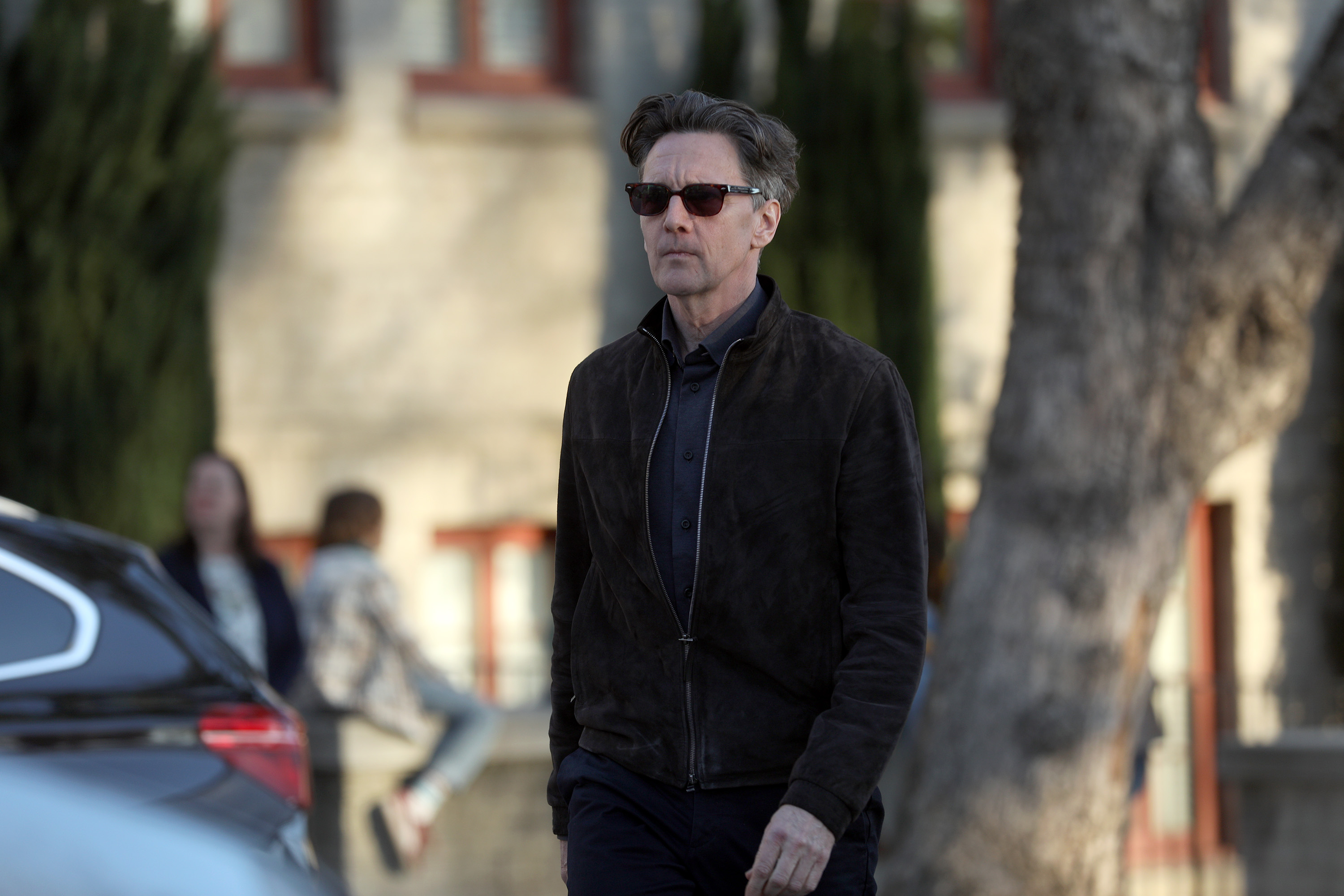 Andrew McCarthy as Mr. Fitzpatrick filming season 3 of "Good Girls" in 2020. | Source: Getty Images