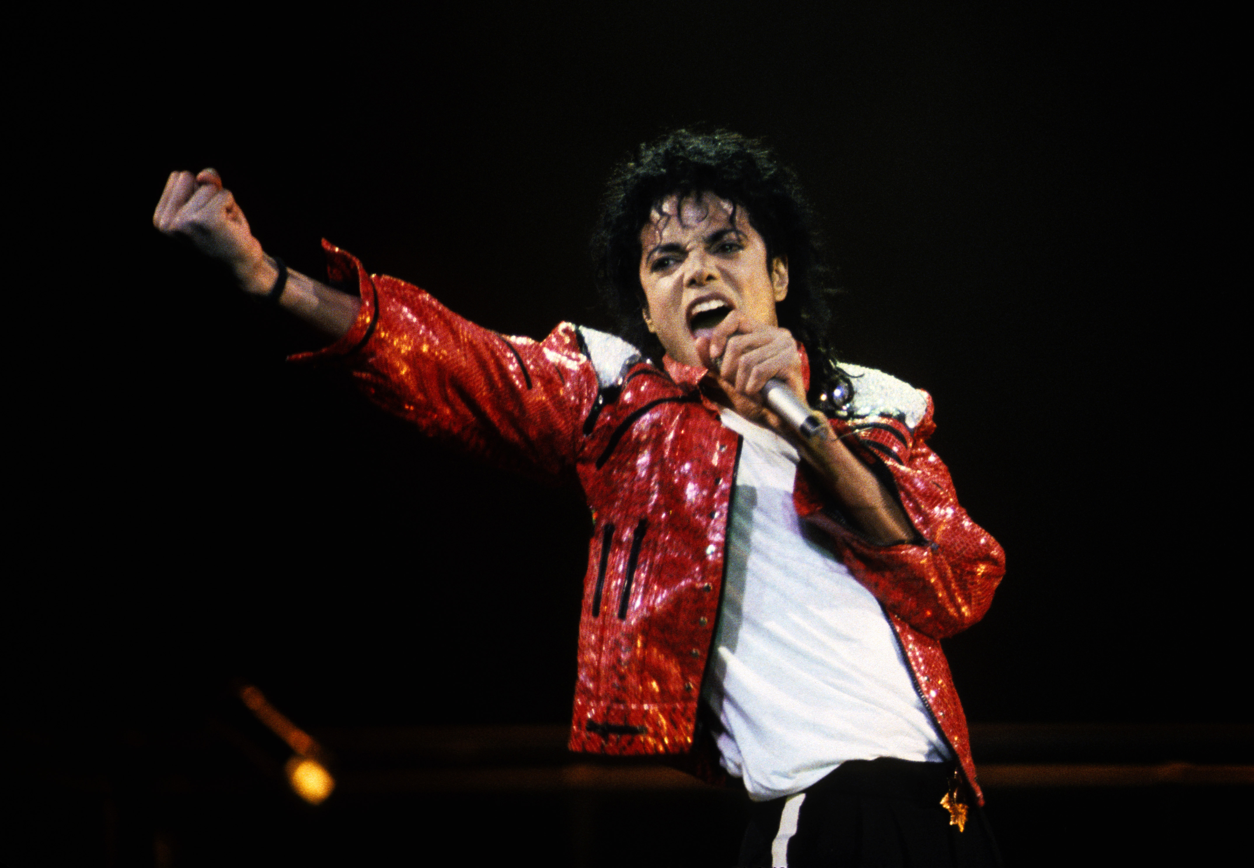 Michael Jackson is pictured performing in concert, circa 1986. | Source: Getty Images