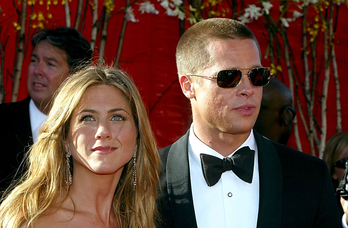 Jennifer Aniston and Brad Pitt attend the 56th Annual Primetime Emmy Awards on September 19, 2004 | Source: Getty Images