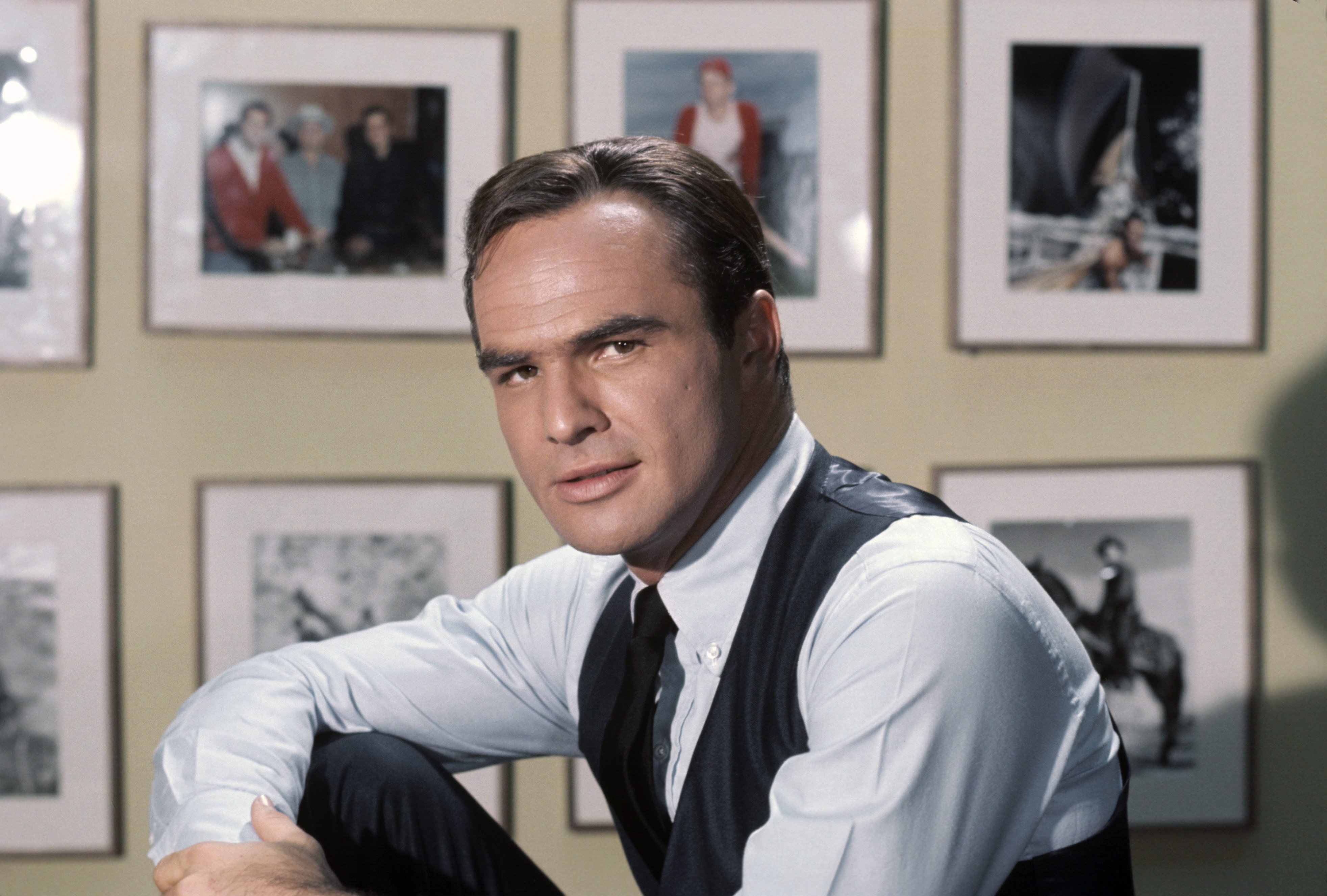 Actor Burt Reynolds poses for a portrait on the set of his TV show "Hawk" in 1966 in Los Angeles, California. | Source: Getty Images