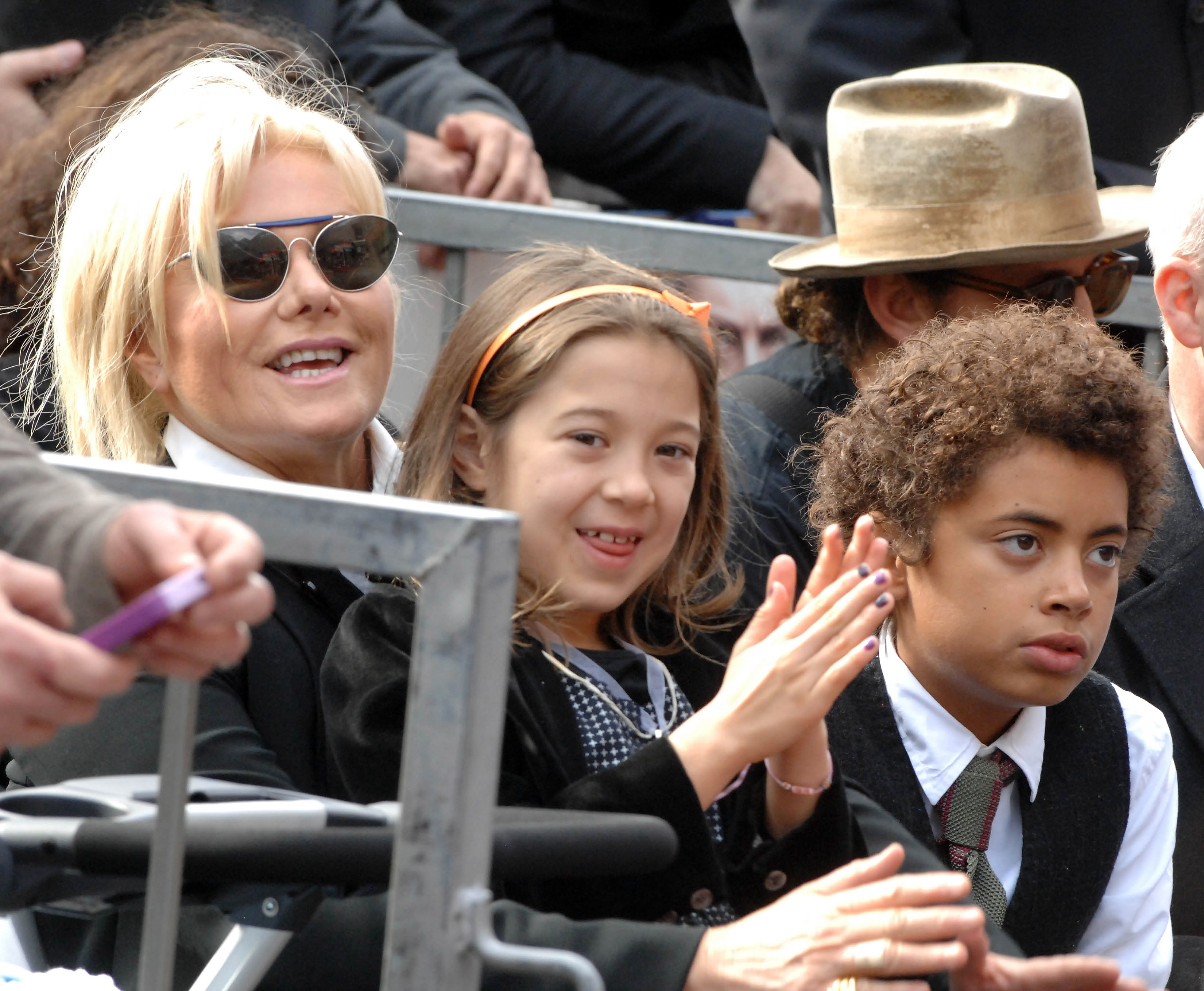 Actress Deborra-Lee Furness and children Ava and Oscar participate in the Hugh Jackman Star ceremony at The Hollywood Walk Of Fame on December 13, 2012, in Hollywood, California | Source: Getty Images