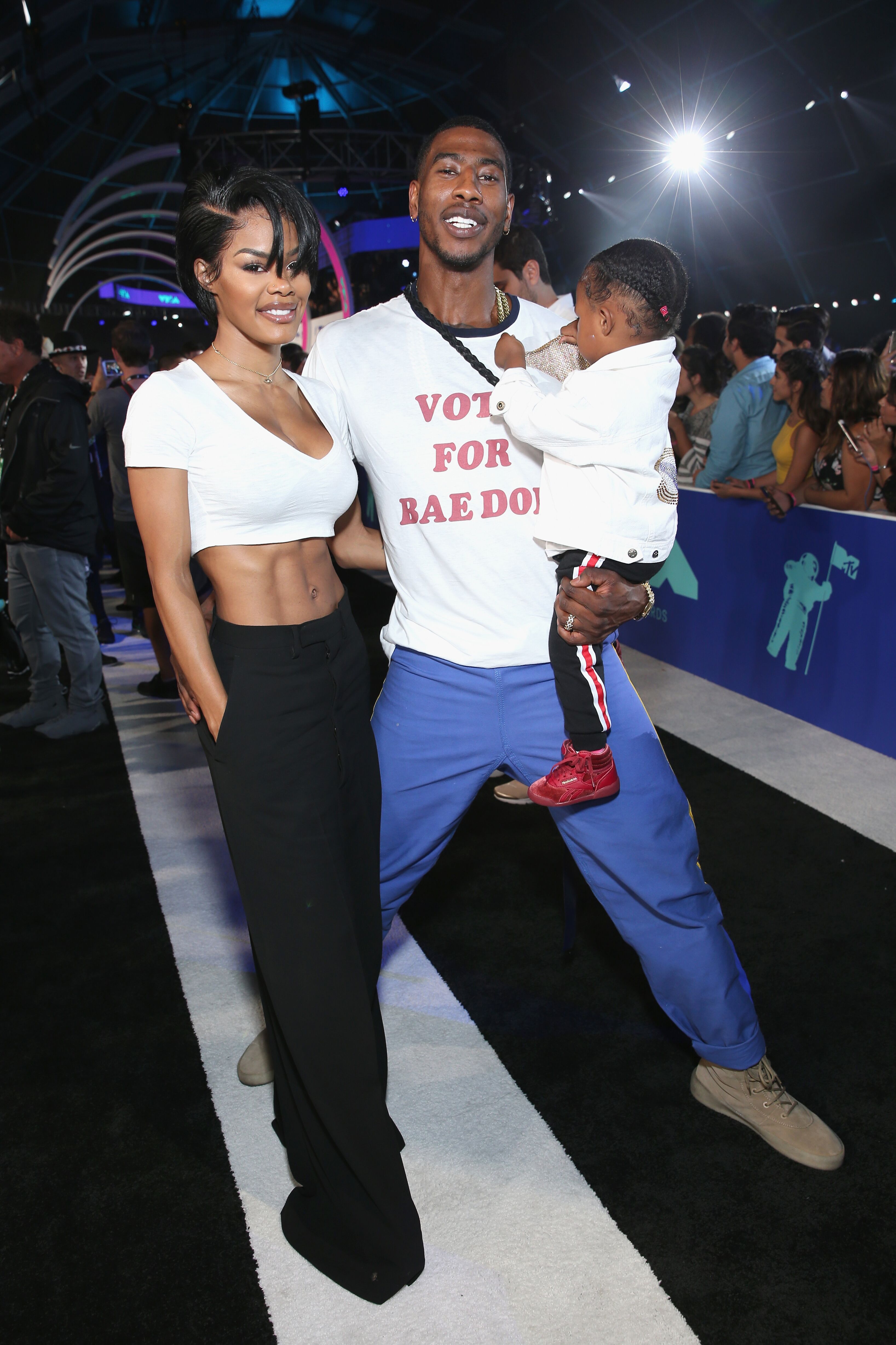  Teyana Taylor, Iman Shumpert and Iman Tayla Shumpert Jr. attend the 2017 MTV Video Music Awards at The Forum on August 27, 2017. | Photo: Getty Images