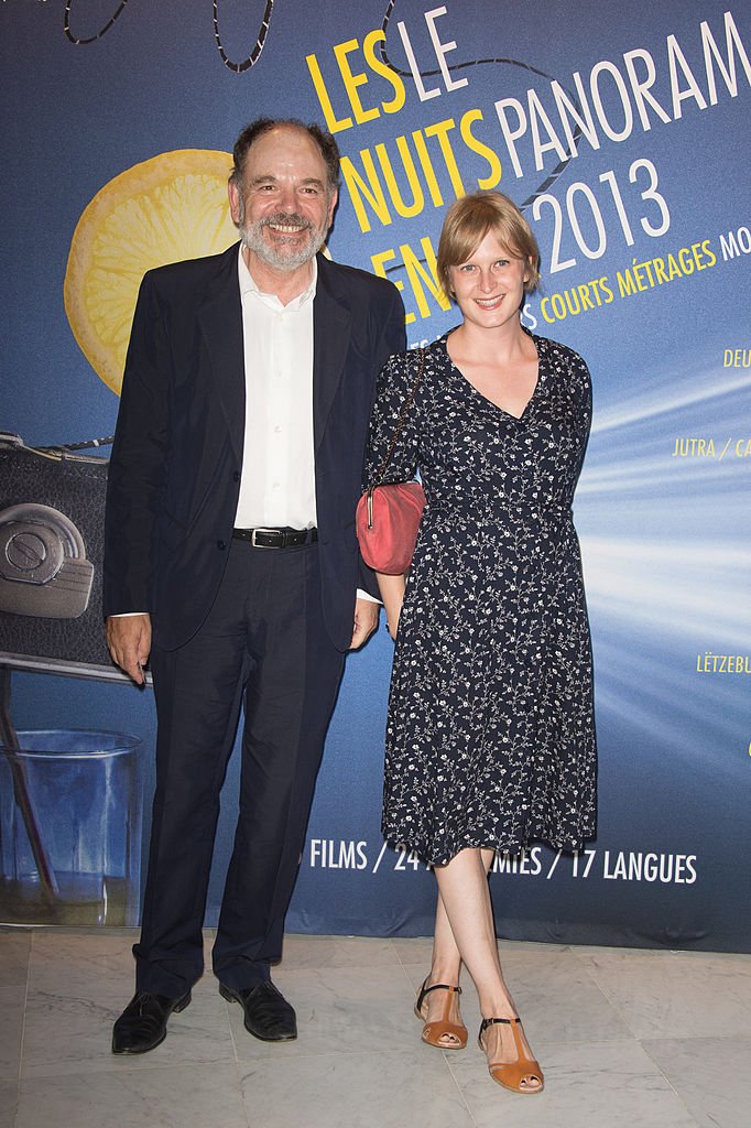 Jean-Pierre Daroussin et Anna Novion participent au photocall "Panorama 2013" organisé par l'Académie des Césars à l'UNESCO le 17 juin 2013 à Paris, France. | Photo : Getty Images