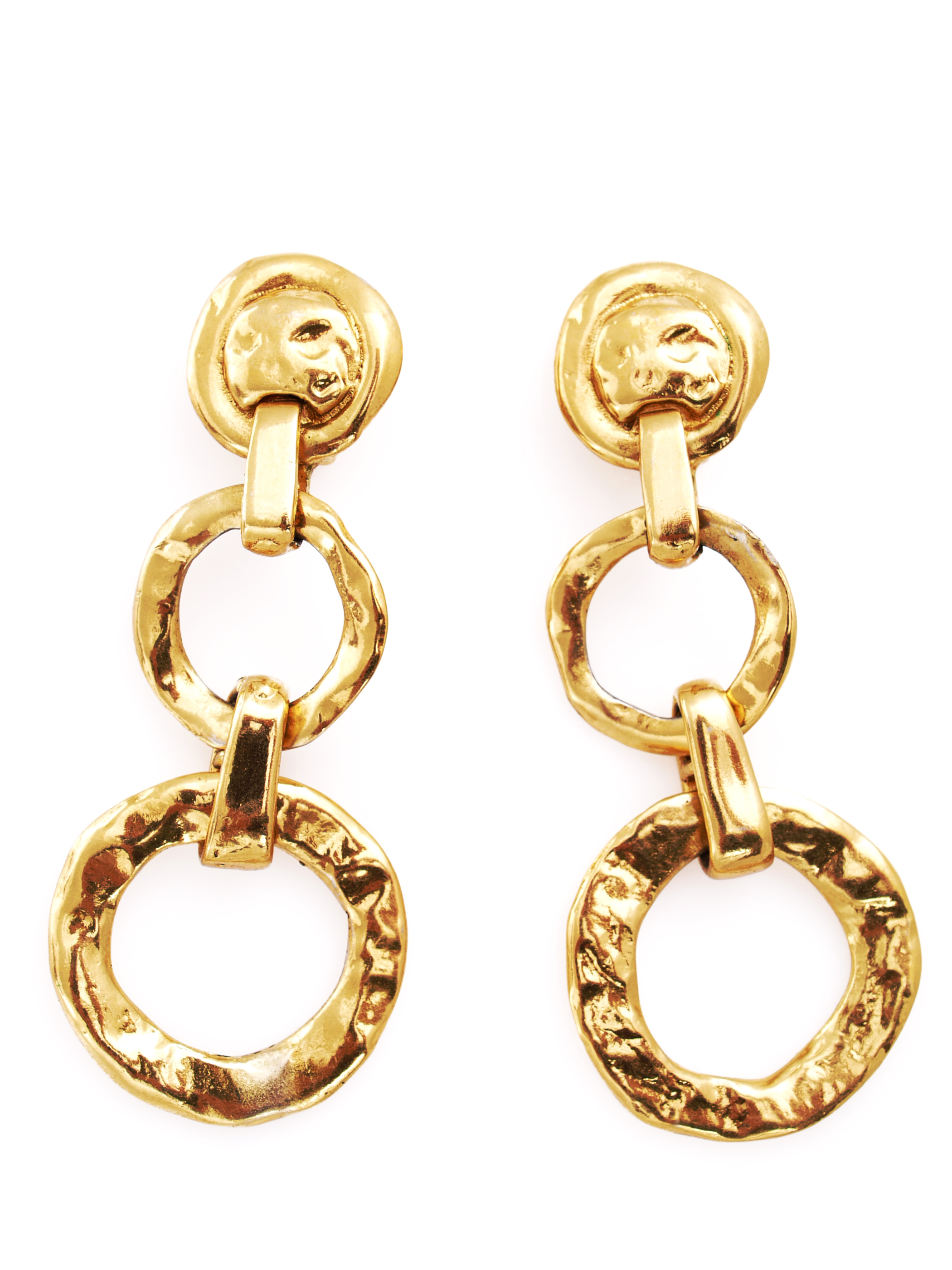 Gold drop earrings | Source: Getty Images