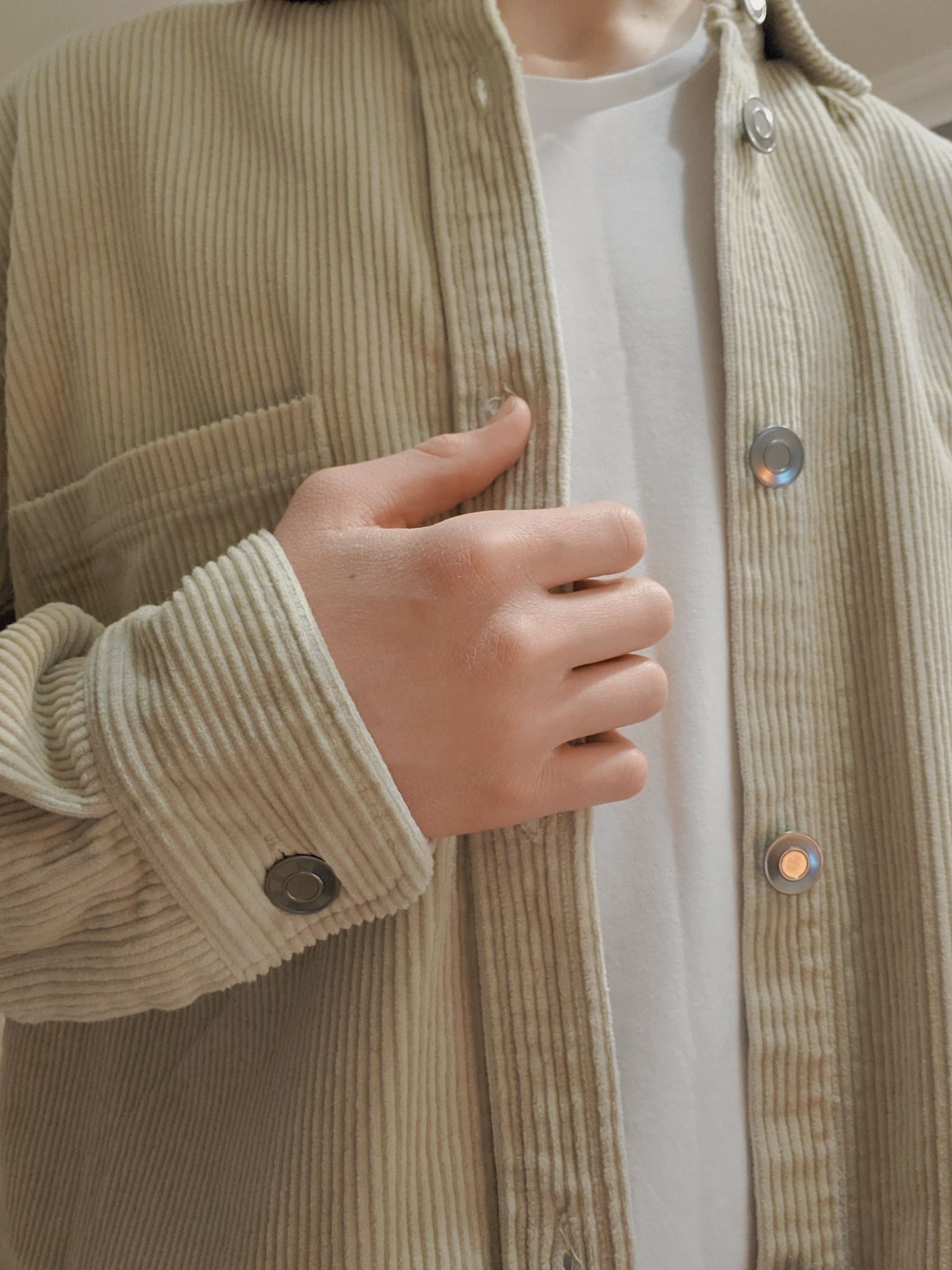 A shacket made of corduroy fabric | Source: Pexels