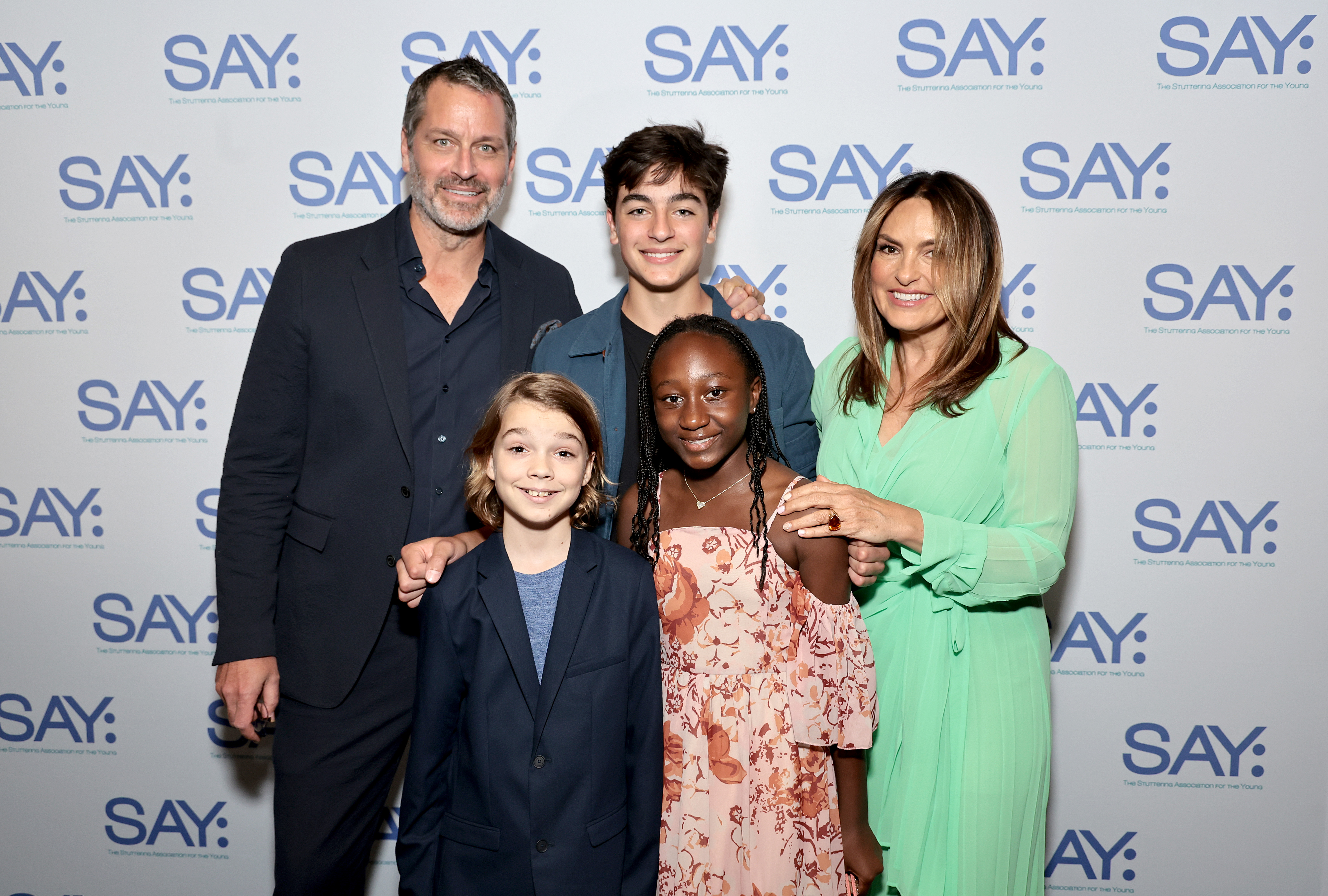 Peter Hermann and Mariska Hargitay with their children on May 22, 2023 in New York City | Source: Getty Images