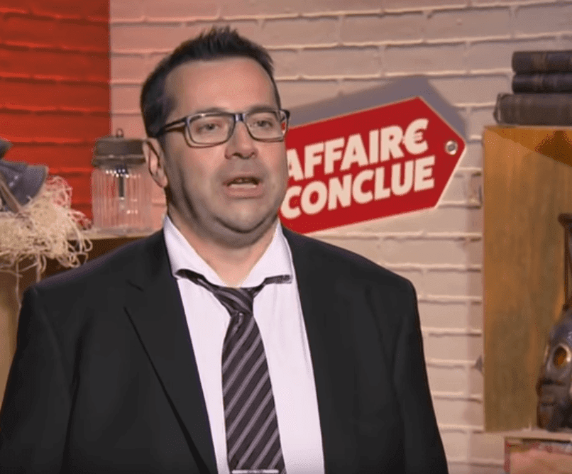 Participant de l'émission Affaire Conclue | Photo: Youtube / Les Z'amours