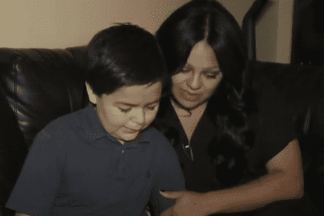Jack junto a su madre, Ru Andrade. | Foto: YouTube / Primer Impacto Jack junto a su madre, Ru Andrade. | Foto: YouTube / Primer Impacto