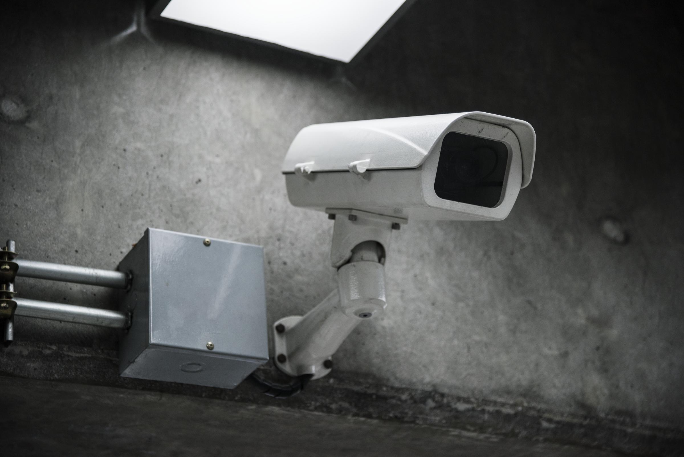 A CCTV camera | Source: Freepik