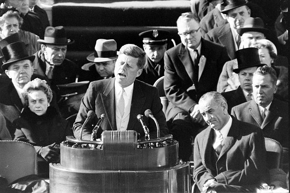 President John F Kennedy during his inauguration as the 35th President of the United States, Washington, District of Columbia, 20th January 1960. | Photo: Getty Images