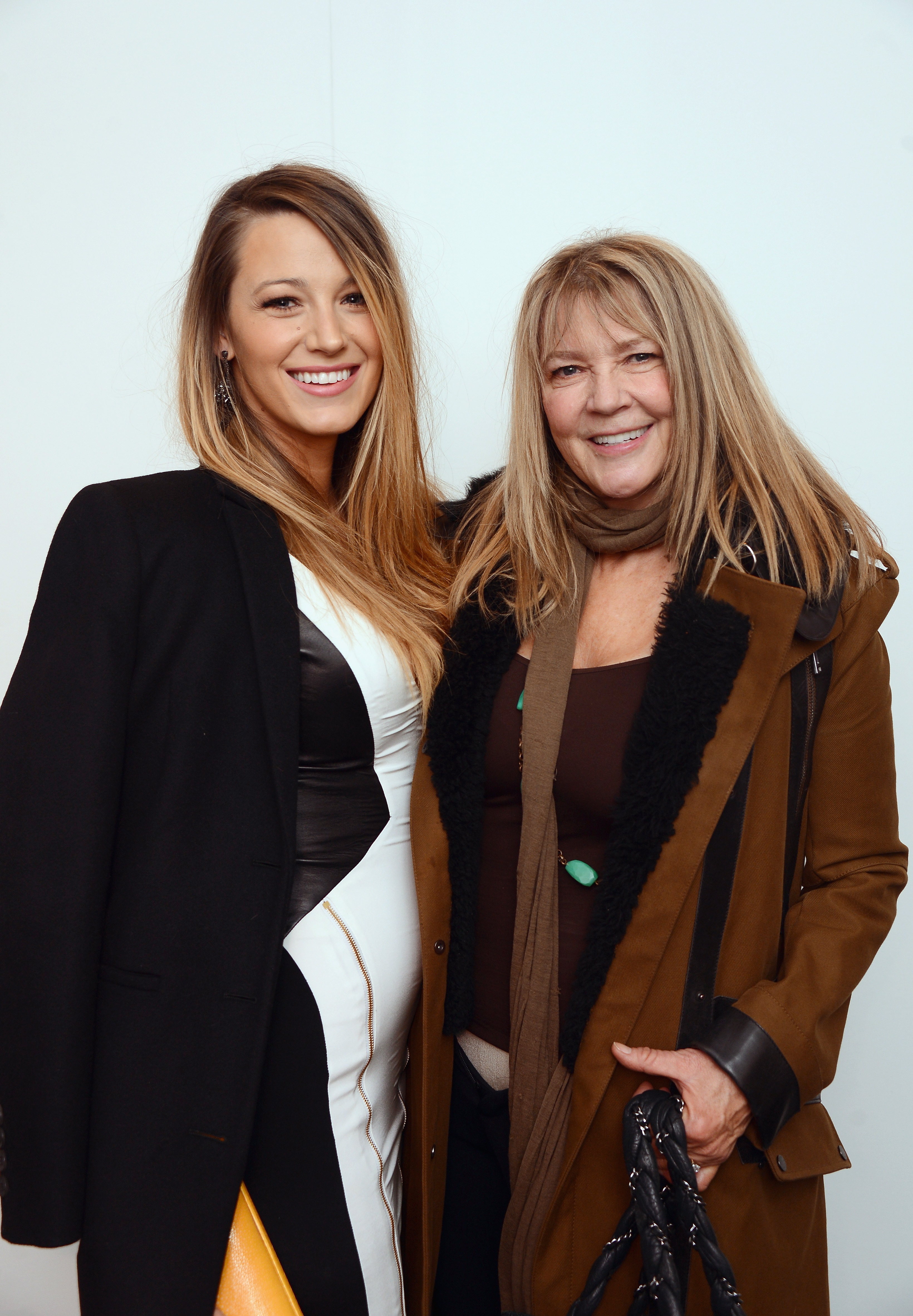 Blake Lively and Elaine Lively pose backstage at the Mercedes-Benz Fashion Week Fall in New York City, on February 12, 2015. | Source: Getty Images