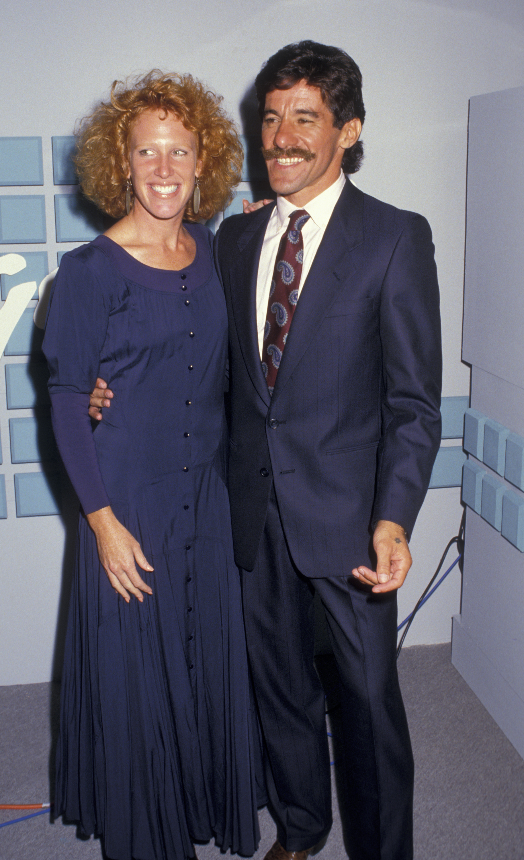 Geraldo Rivera and CC Dyer posing for a photo on August 31, 1987, in New York City. | Source: Getty Images