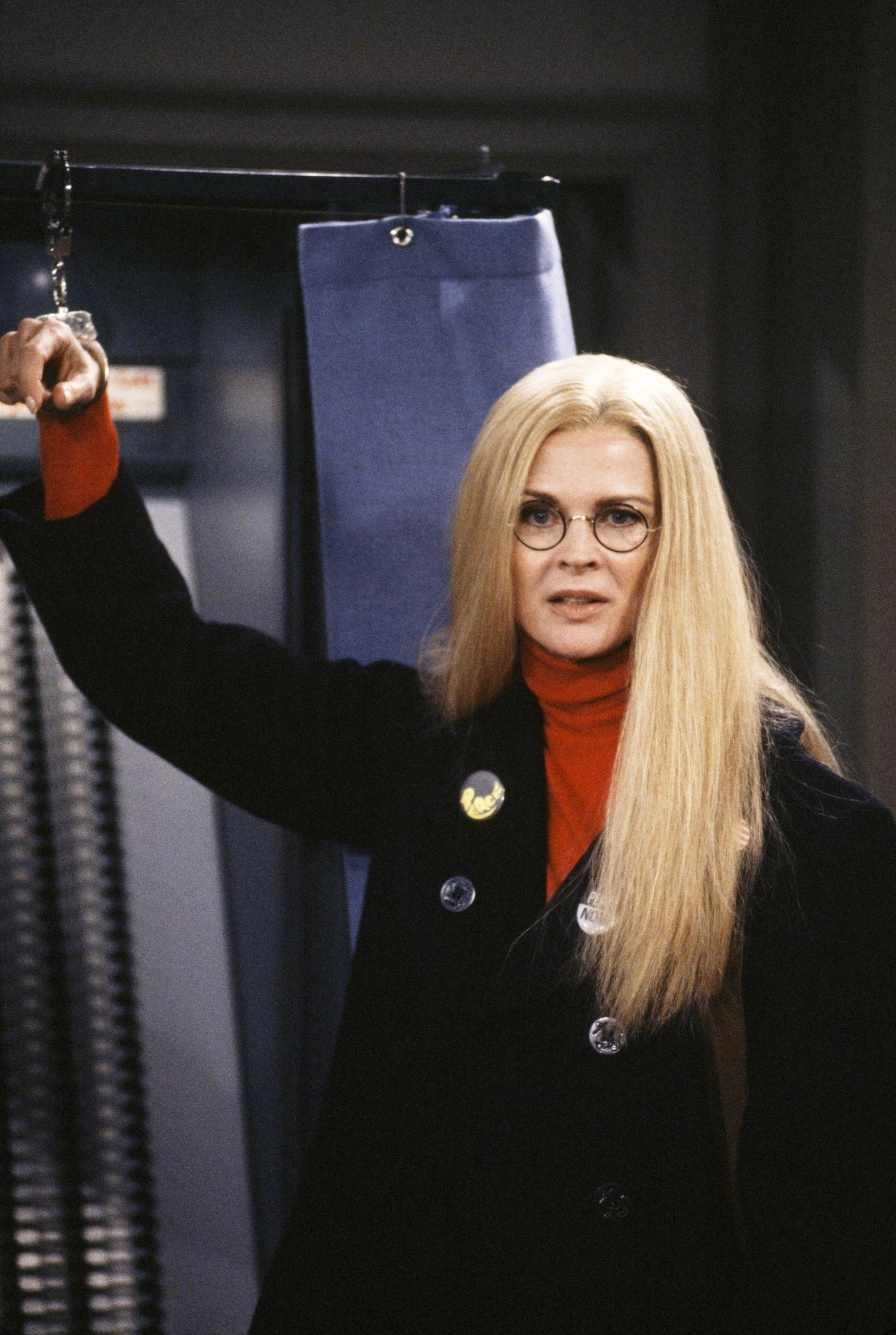 Candice Bergen as Murphy Brown in the episode of "Murpht Brown" titled "A Year to Remember," originally aired on November 2, 1992 | Source: Getty Images