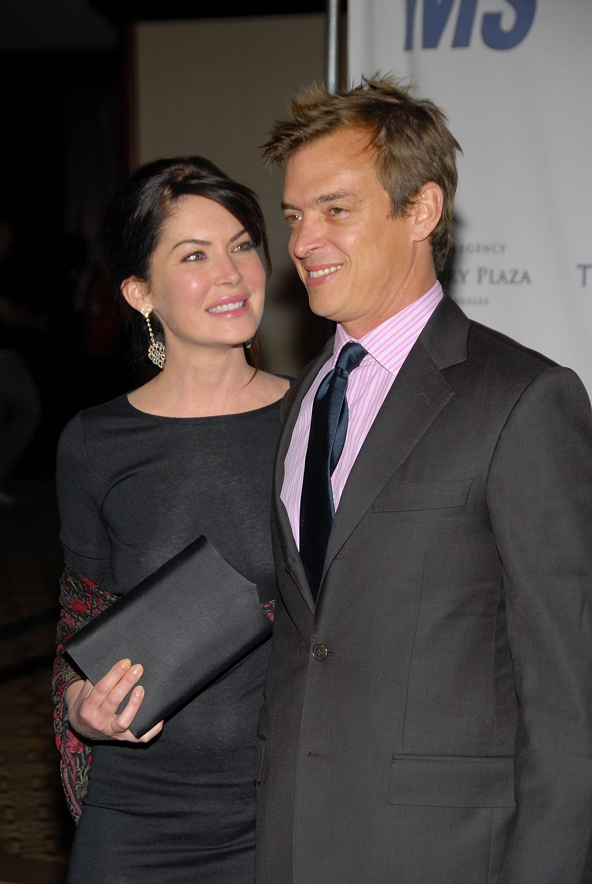 Lara Flynn Boyle and husband Donald Ray Thomas attend the 14th Annual Race To Erase MS in 2007 | Source: Getty Images