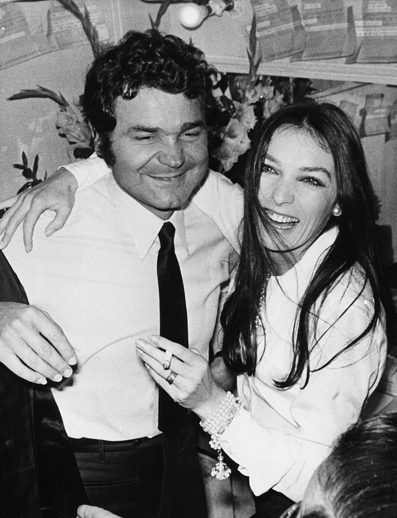Les chanteurs français Pierre Perret et Marie Laforet vers 1965 | Getty Images Les chanteurs français Pierre Perret et Marie Laforet vers 1965 | Getty Images