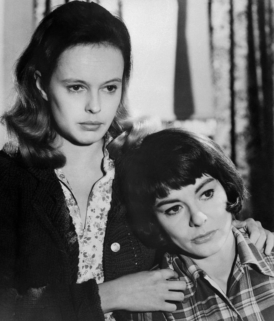 Sandy Dennis Comforting Anne Heywood in scenes from the 1968 film The Fox. | Photo: Getty Images