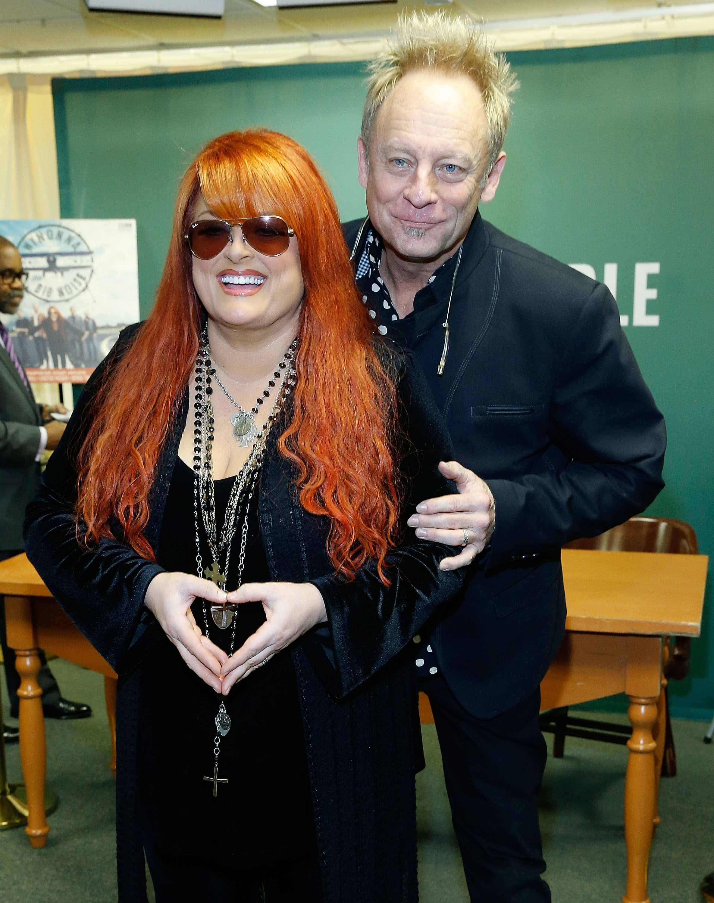 Wynonna Judd and Cactus Moser at her CD signing at Barnes & Noble in New York City, 2016 | Source: Getty Images