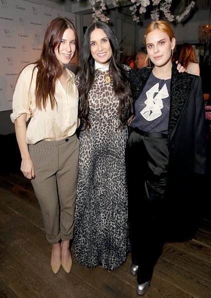  Demi Moore and daughters Scout laRue Willis and Tallulah Willis attend Visionary Women's  in celebration of International Women's Day. | Photo: Getty Images