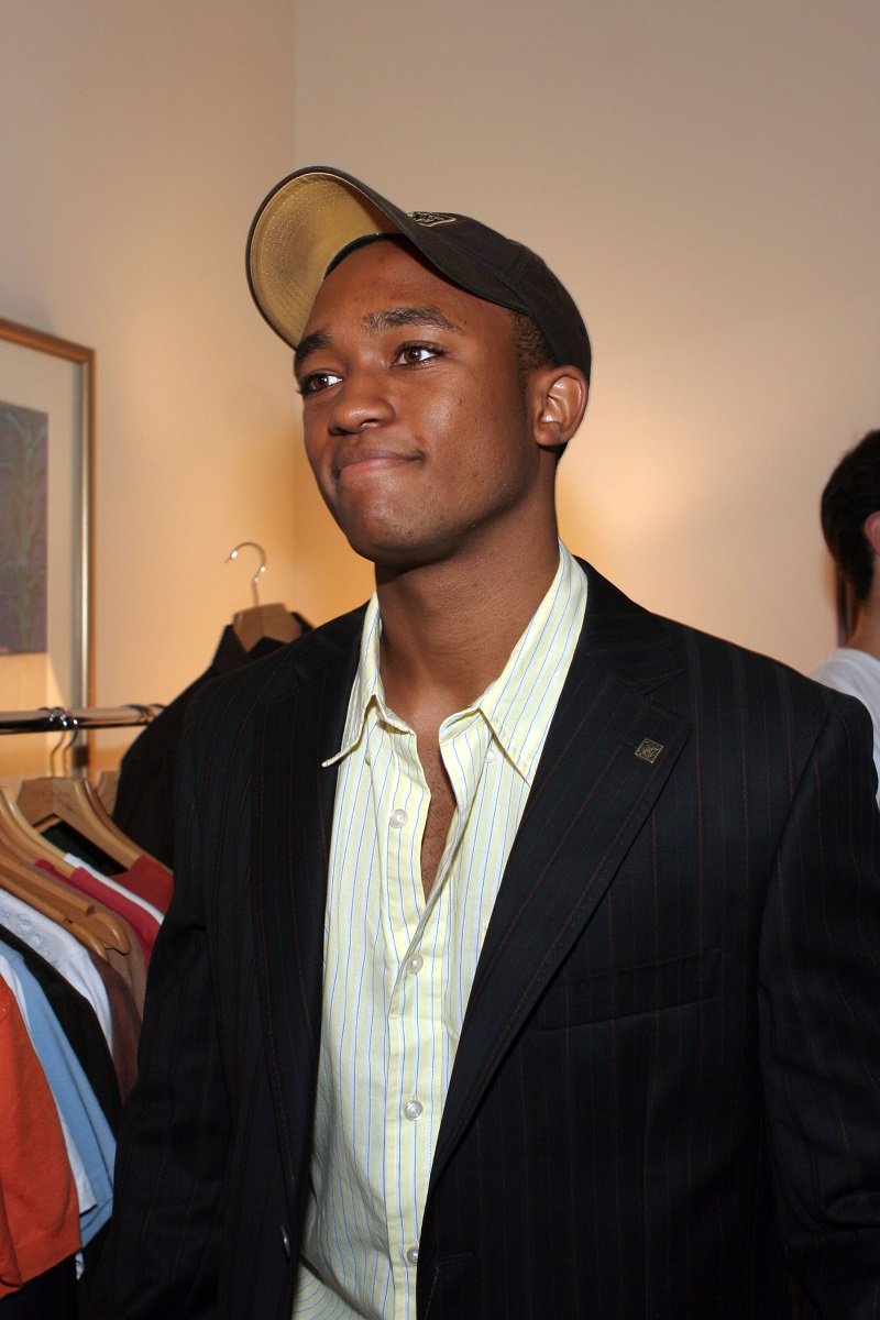 Lee Thompson Young on August 27, 2005 in Miami Beach, Florida | Photo: Getty Images