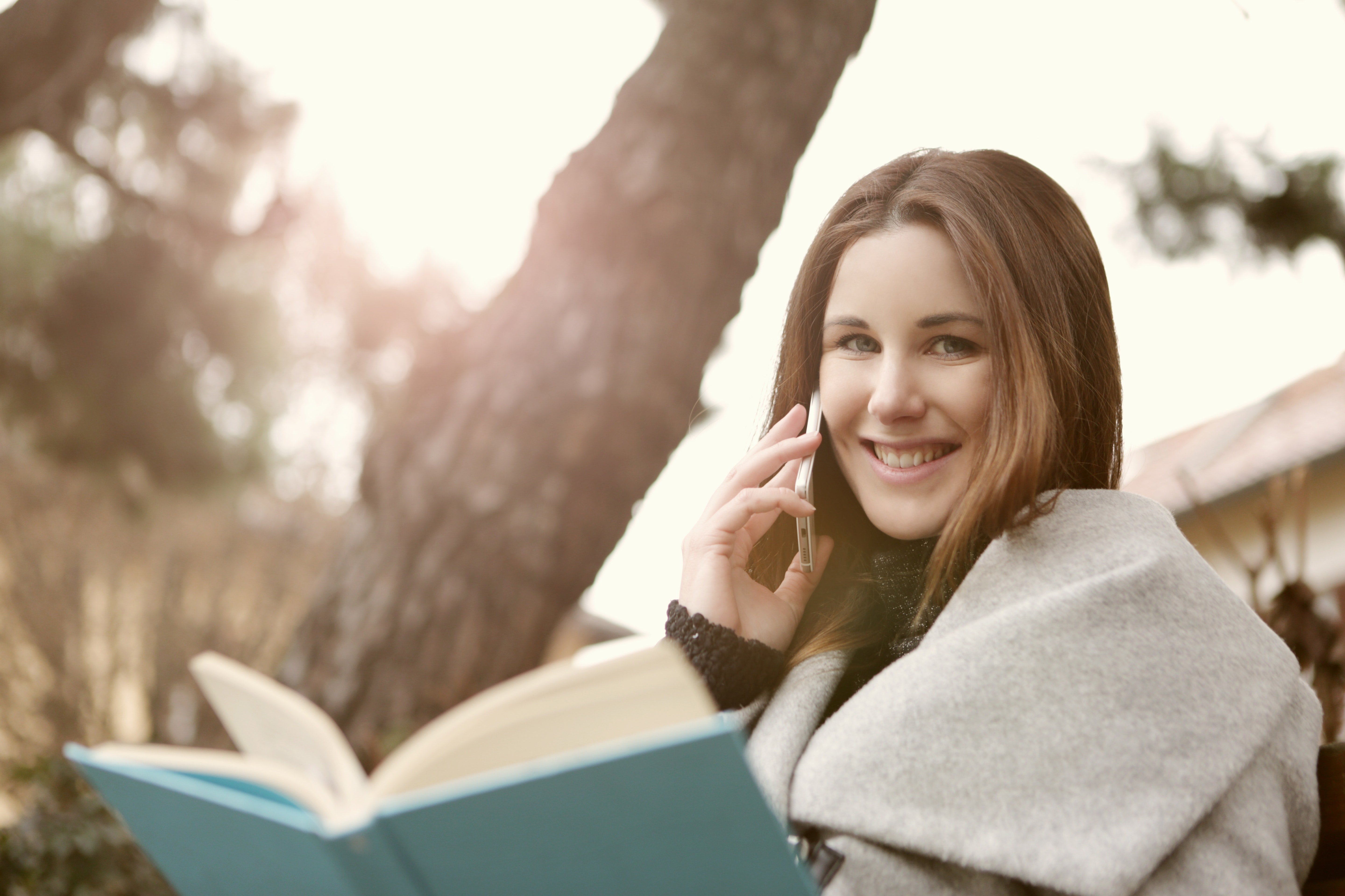 A smiling woman | Photo: Pexels