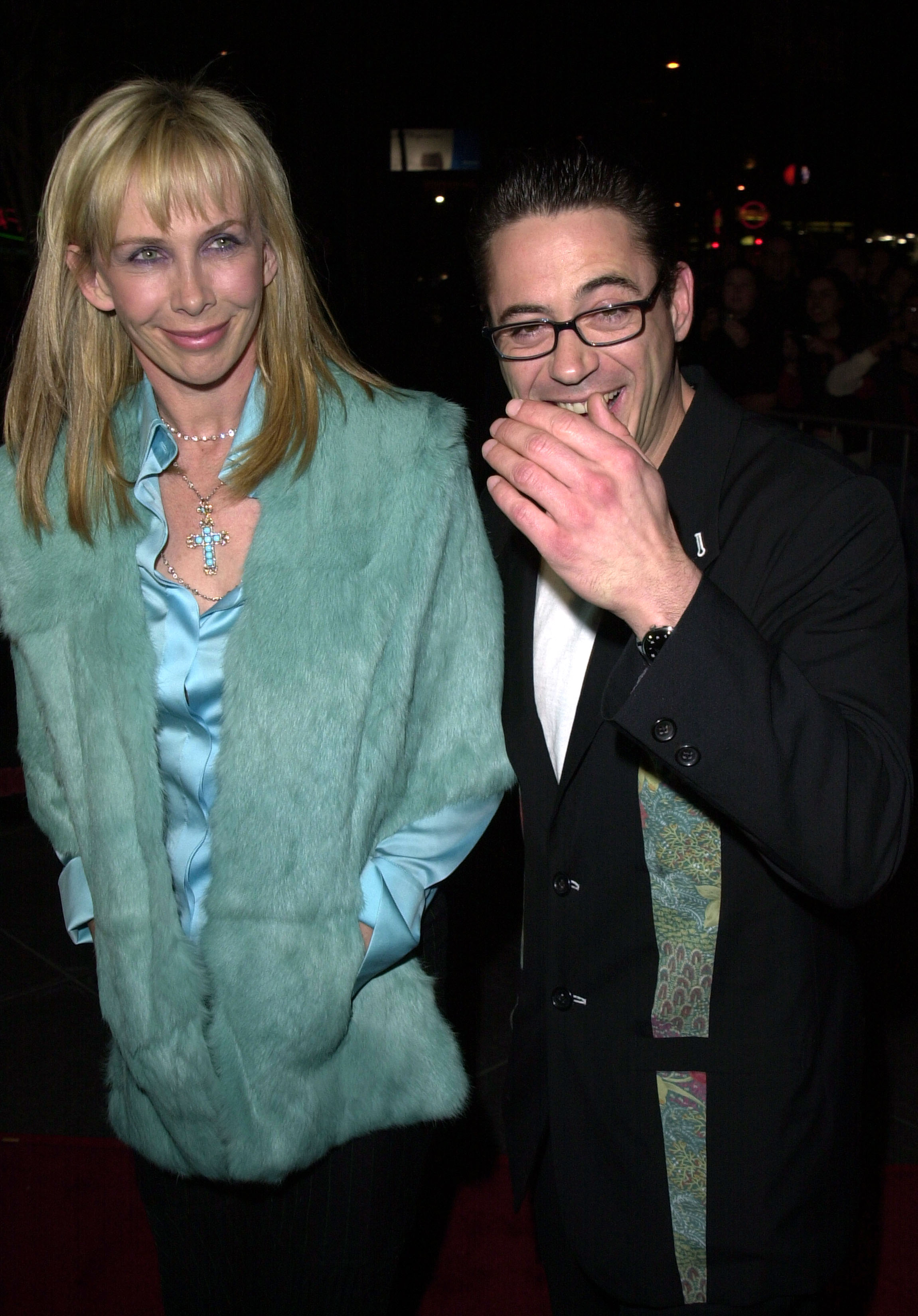 Trudie Styler and Robert Downey Jr. during the "Snatch" Los Angeles premiere in California in 2001. | Source: Getty Images