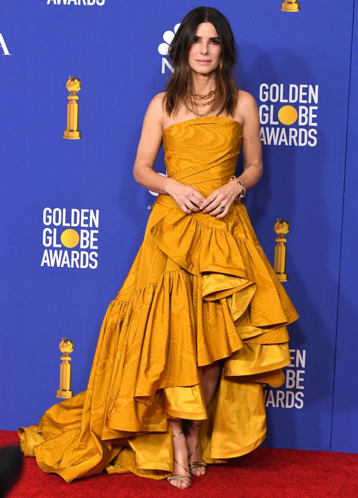Sandra Bullock poses in the press room at the 77th Annual Golden Globe Awards at The Beverly Hilton Hotel on January 05, 2020 | Photo: Getty Images
