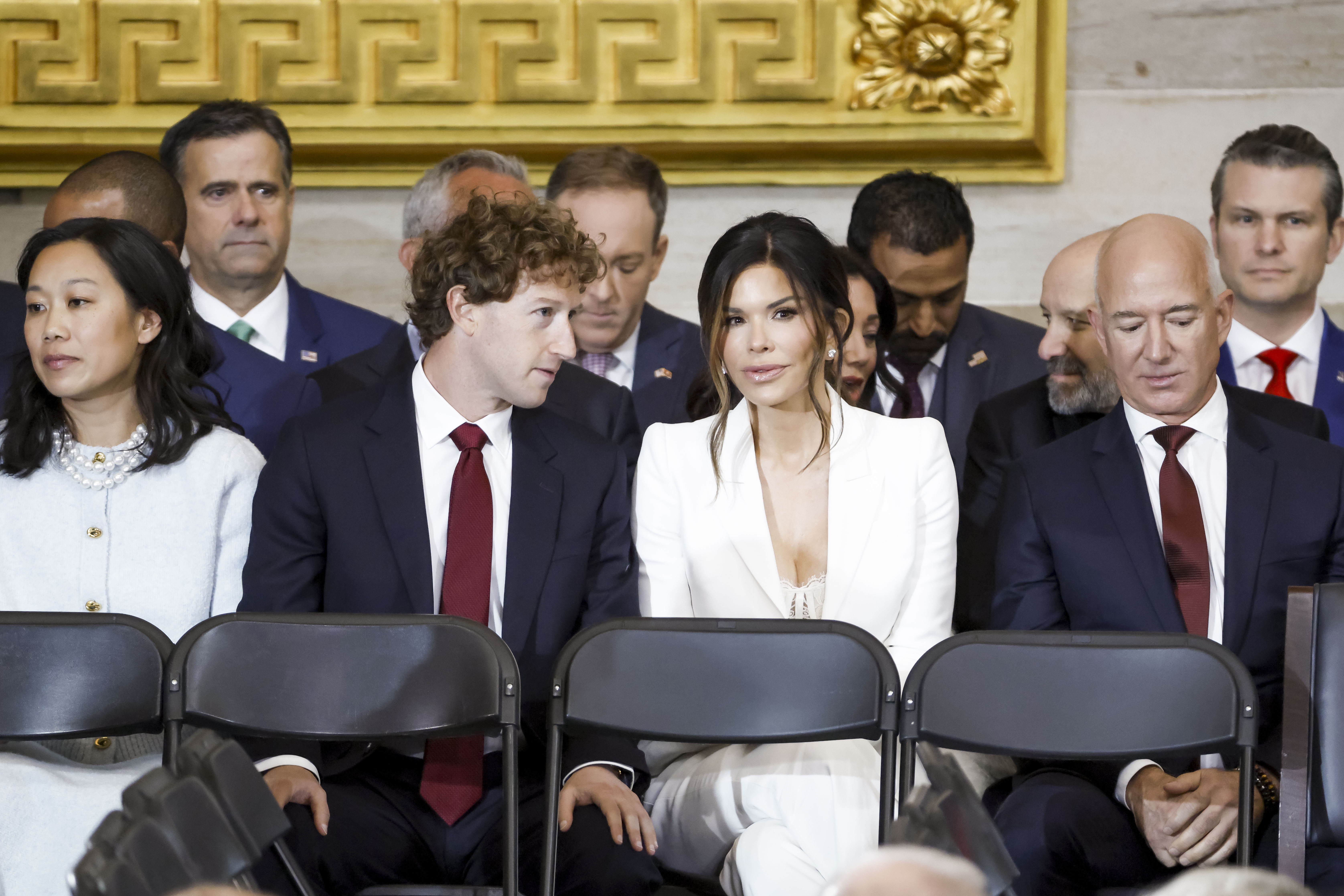 Priscilla Chan, Mark Zuckerberg, Lauren Sanchez, and Jeff Bezos in Washington, DC | Source: Getty Images