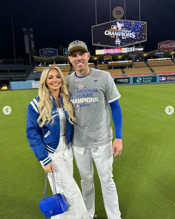 Chelsea and Freddie Freeman at the Dodger Stadium in a post uploaded on October 21, 2024 | Source: Instagram/chelseafreeman5 | freddiefreeman