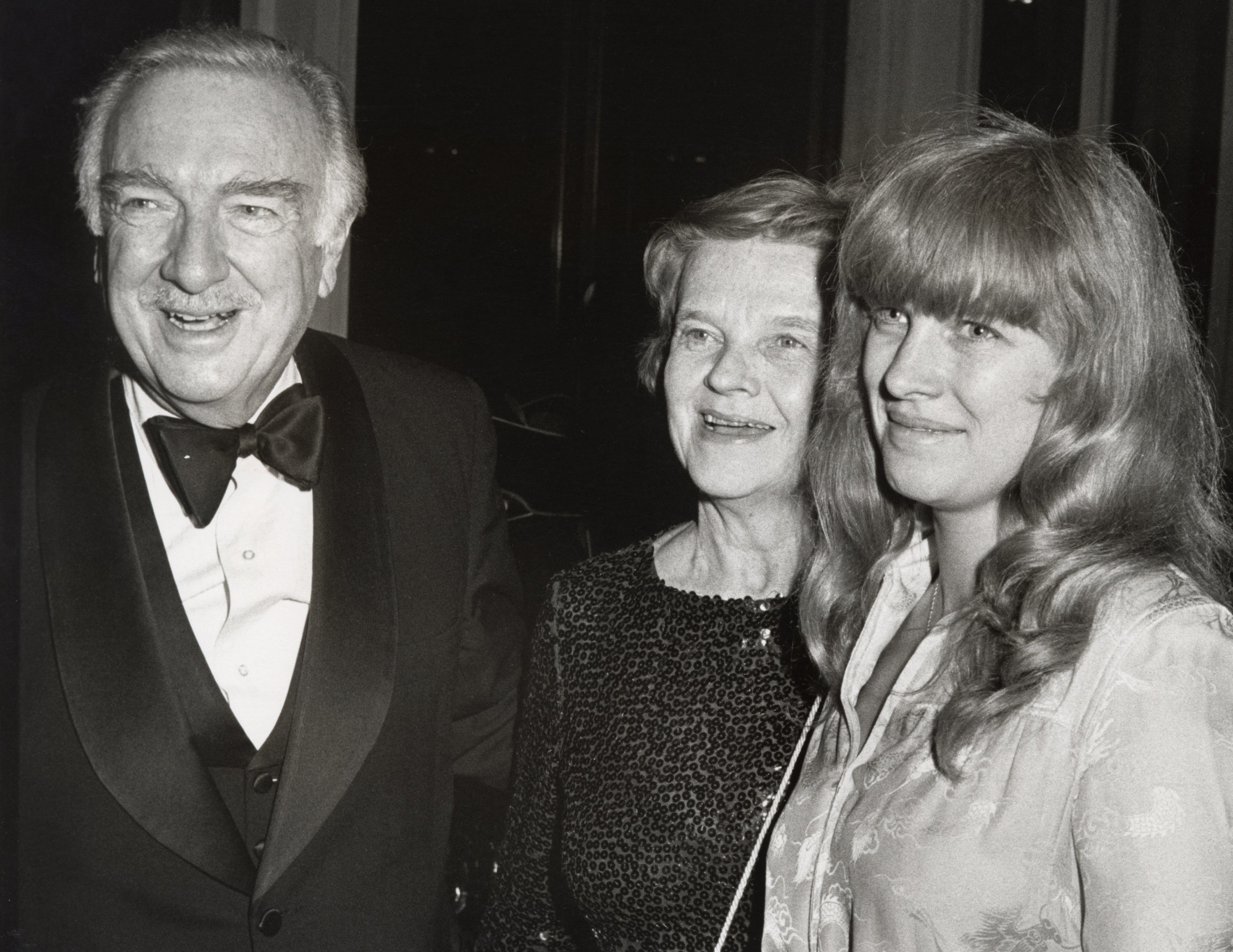 Walter Cronkite, Betsy Cronkite, and daughter during Presidential Reception For The 1980 Kennedy Center Honorees at White House in Washington, D.C., United States. | Source: Getty Images