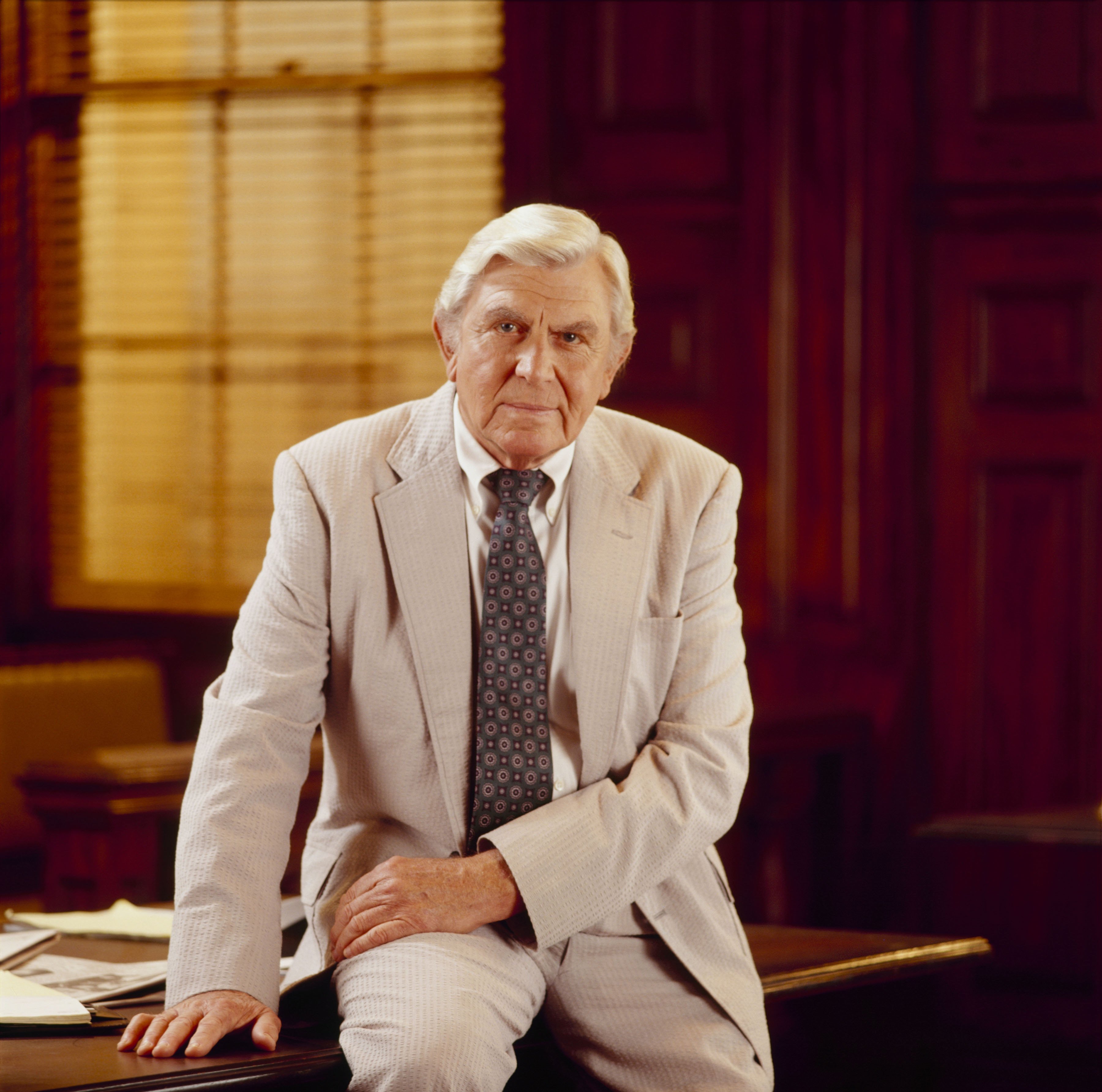 Andy Griffith during his 1992 shoot for the show " Matlock." | Photo: Getty Images