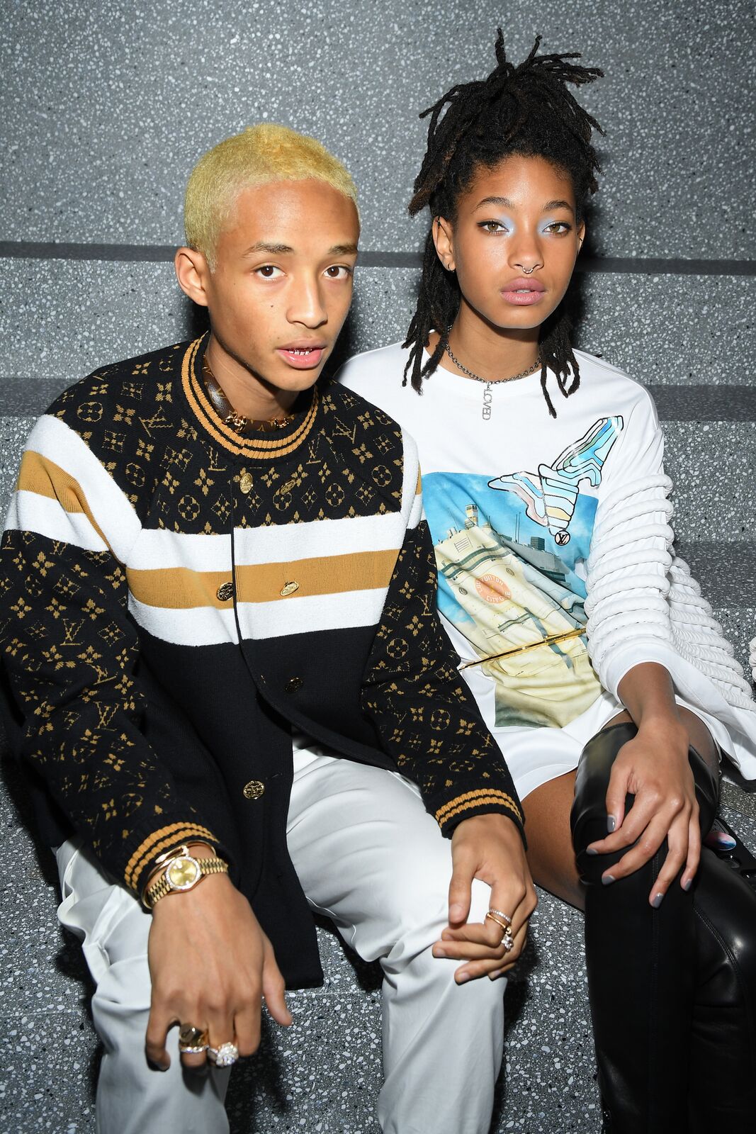  Jaden Smith and Willow Smith attend the Louis Vuitton show as part of the Paris Fashion Week Womenswear Fall/Winter 2019/2020 on March 05, 2019 | Photo: Getty Images