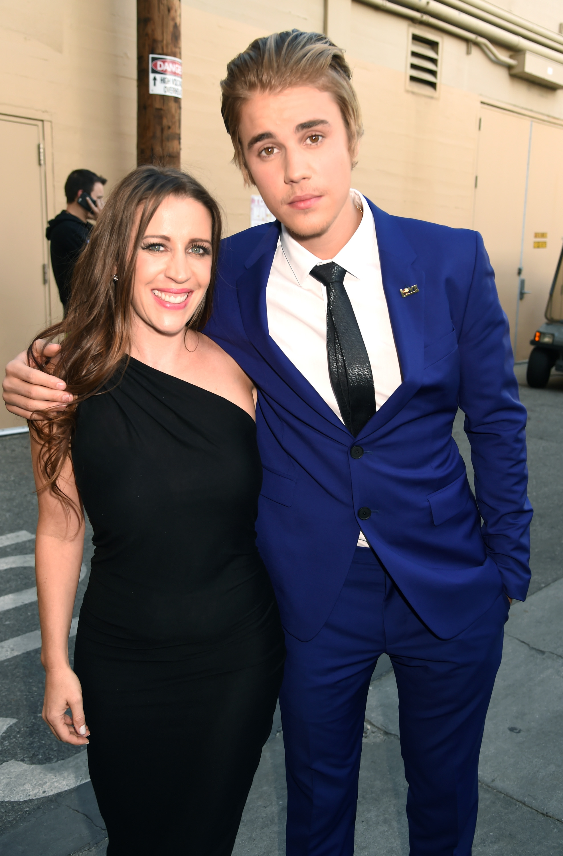 Pattie Mallette and Justin Bieber attend The Comedy Central Roast of Justin Bieber in Los Angeles, California, on March 14, 2015. | Source: Getty Images