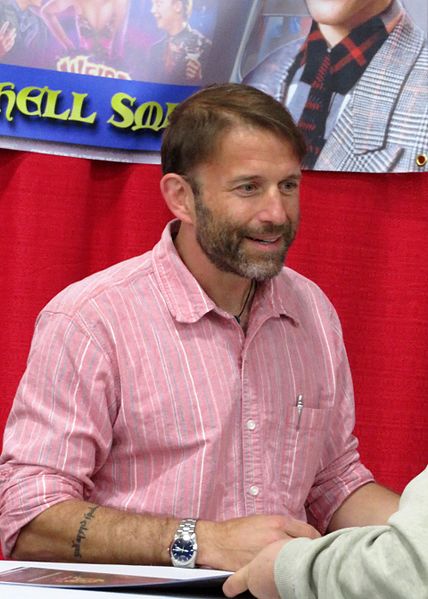 Ilan Mitchell Smith, 2017. | Source: Wikimedia Commons