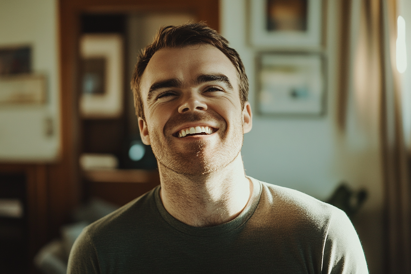 A man laughing | Source: Midjourney