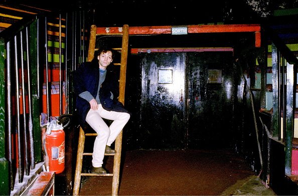 Patrick Dewaere, Café de la gare, 1980. |Photo : Getty Images