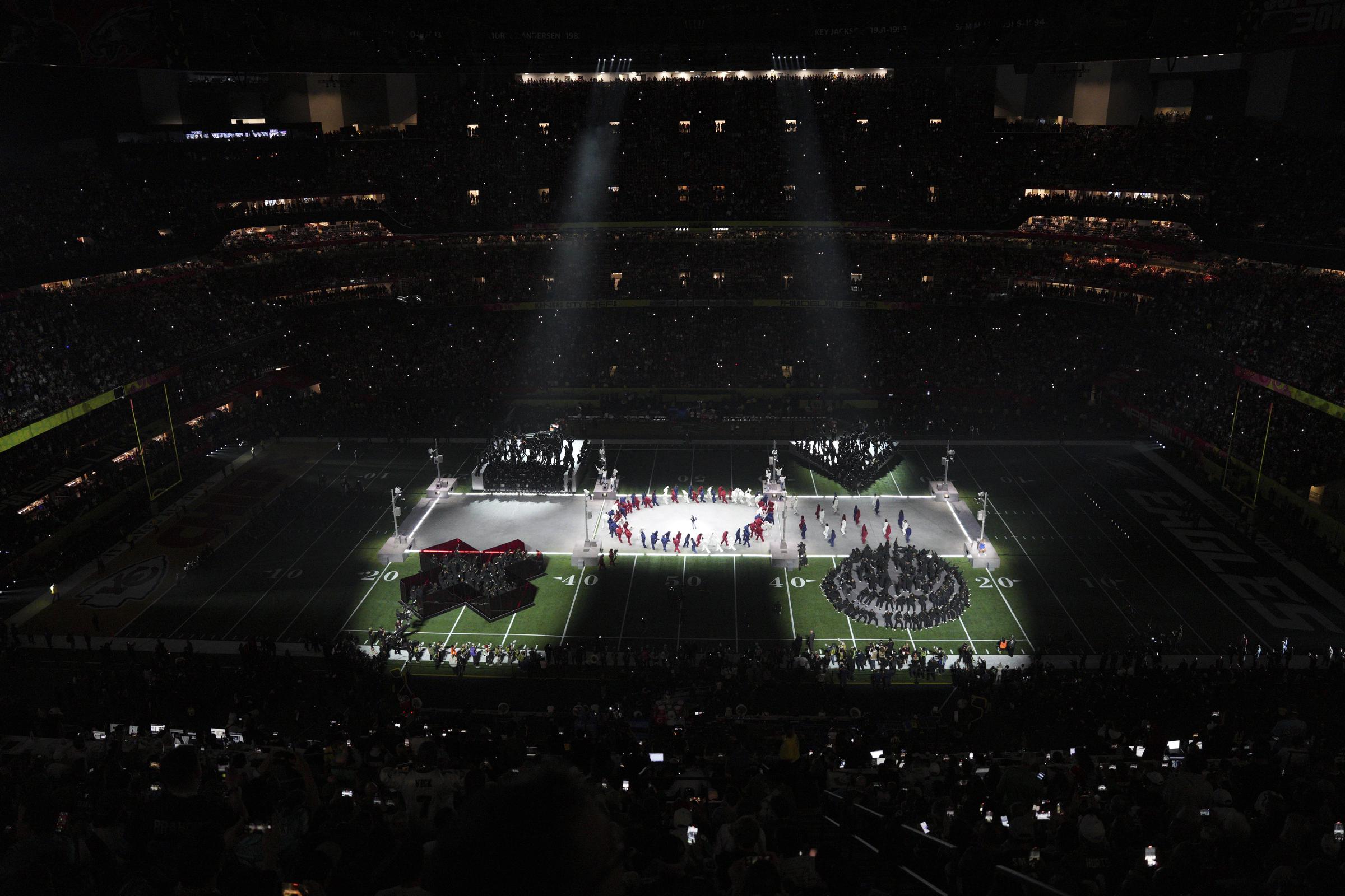 Kendrick Lamar with his dancers at the Super Bowl LIX on February 9, 2025 | Source: Getty Images