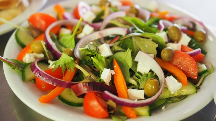 Un plat de salade | Photo : Pexels Un plat de salade | Photo : Pexels