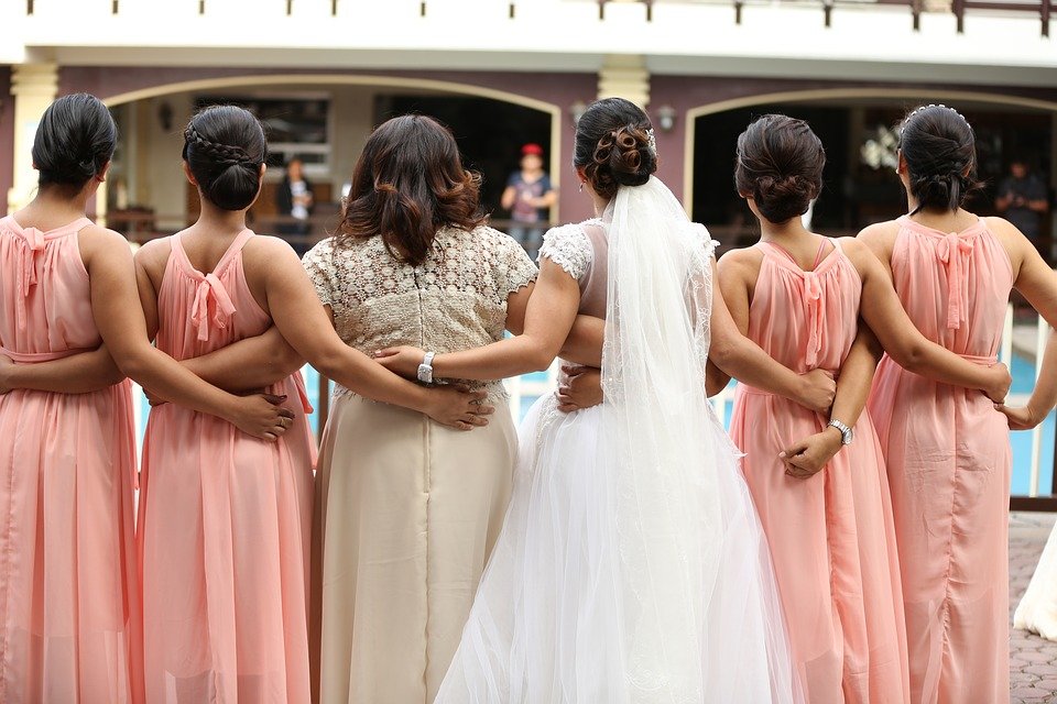 Damas de honor / Imagen tomada de: Pixabay