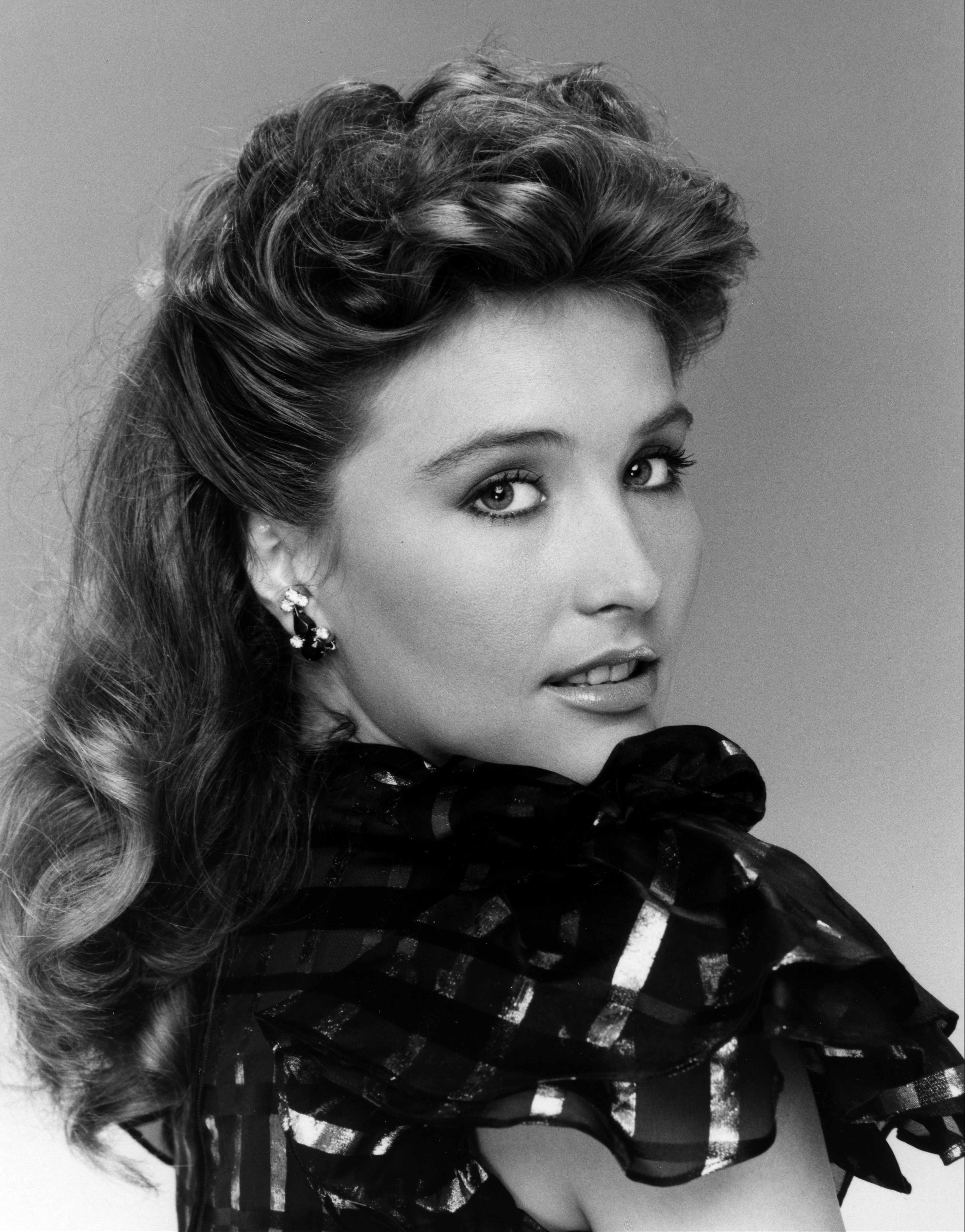 Robyn Bernard photographed for "General Hospital" in 1984 | Source: Getty Images