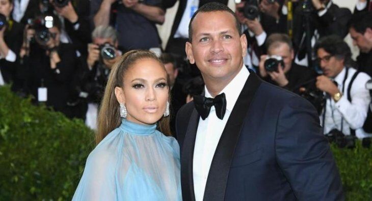 Jennifer Lopez and Alex Rodriguez at Netflix premiere/ Source: Getty Images