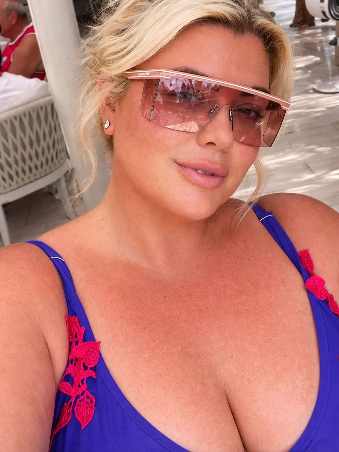 Gemma Collins poses for a selfie on 17 January 2026. | Source: Instagram/gemmacollins