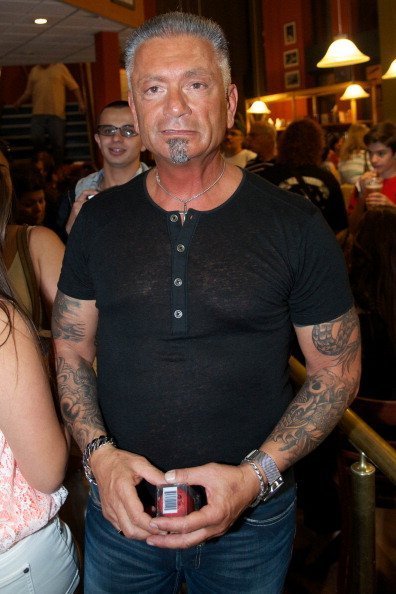 Larry Caputo attends the book signing for "There's More to Life Than This" at Book Revue on October 2, 2013 in Huntington, New York.|Photo:Getty Images