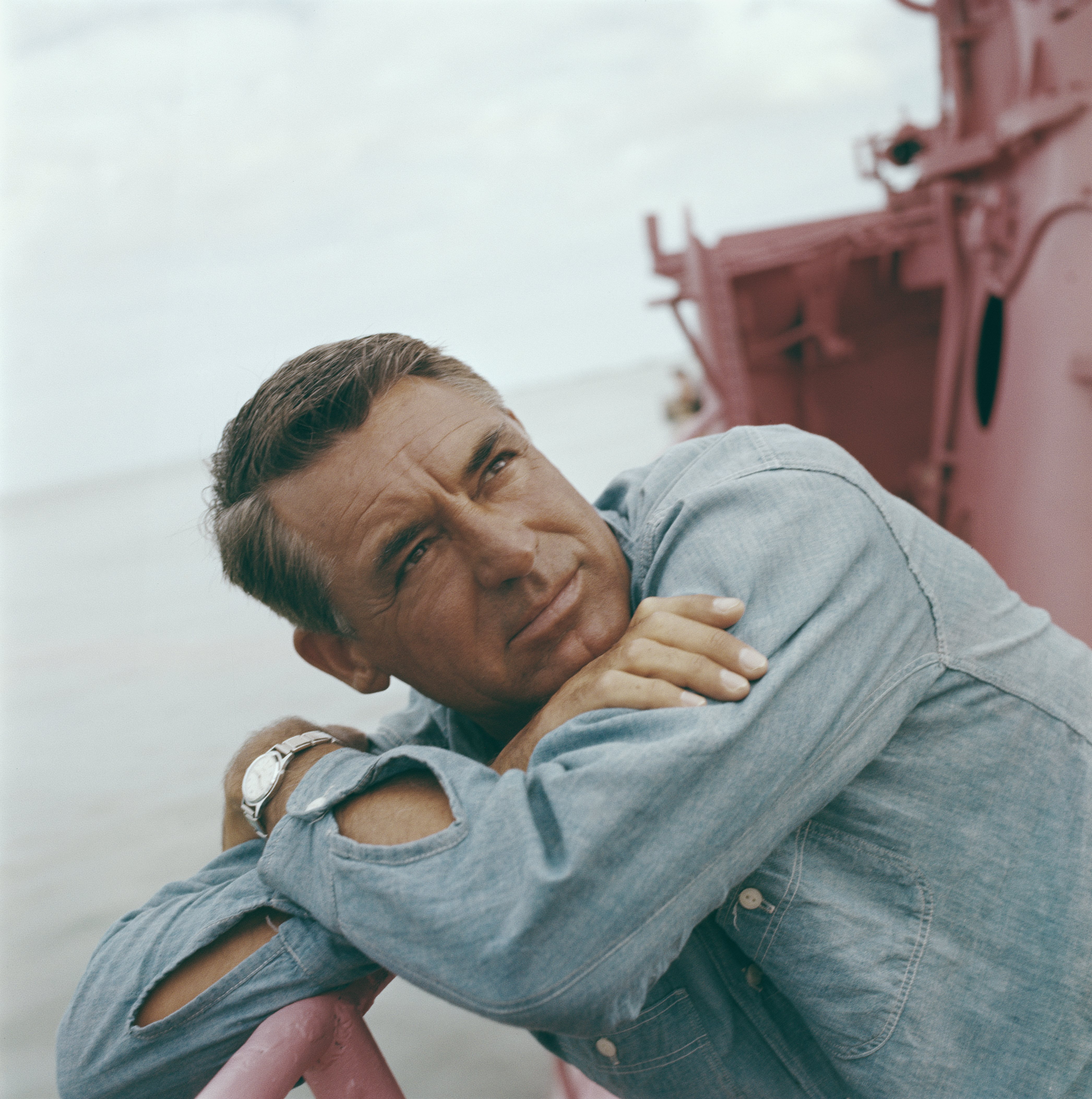 Actor Cary Grant (1904 - 1986) on the deck of a ship, circa 1955. | Source: Getty Images
