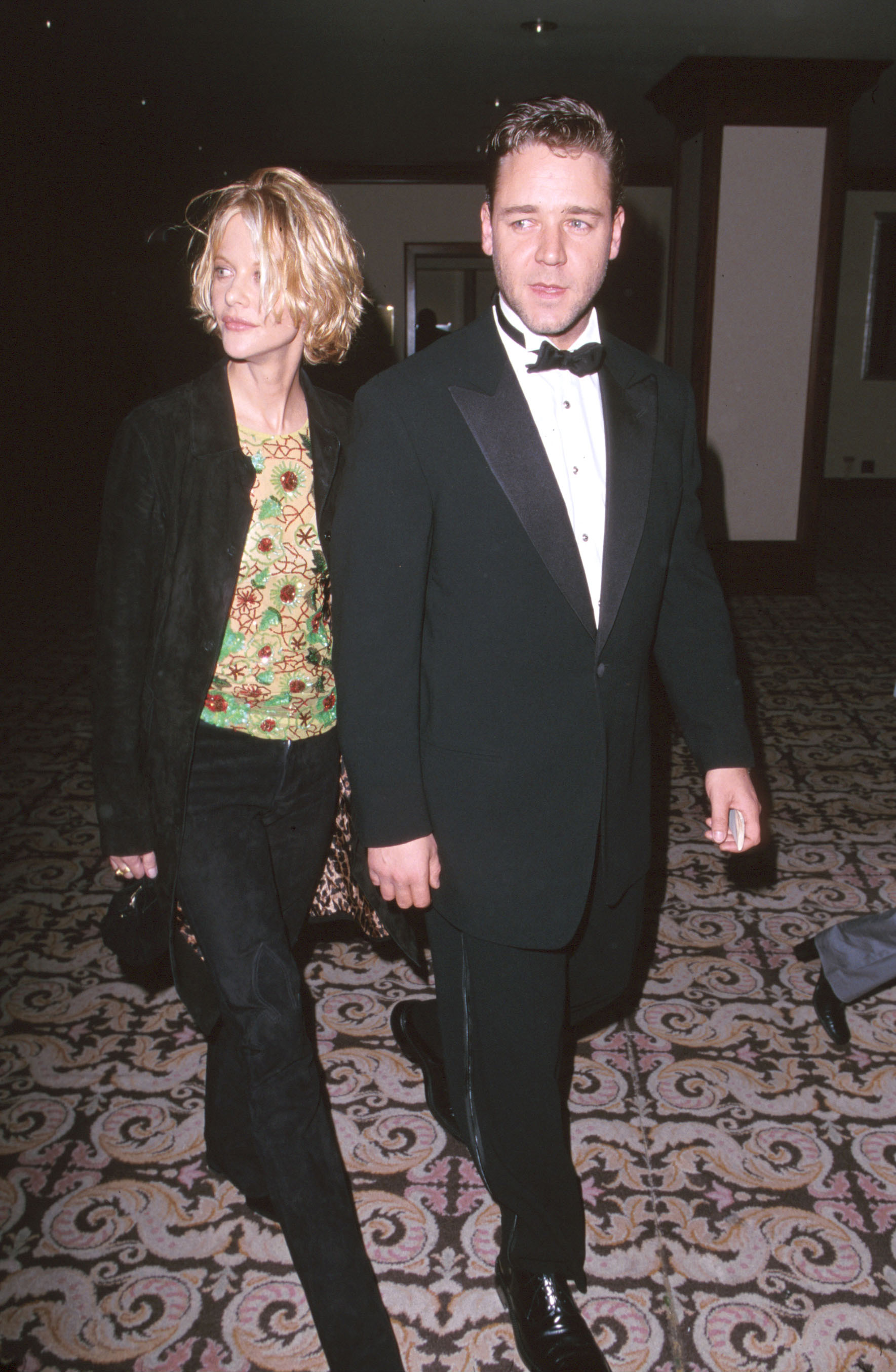 Meg Ryan and Russell Crowe at the Century Plaza Hotel in Century City, | Source: Getty Images