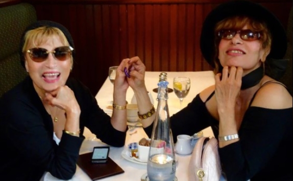 Jennifer Abbott and Nancy Pexton are pictured dining together, both smiling and seated at a restaurant table, in this image shared on 9 April 2026. | Source: X/CourtNewsUK