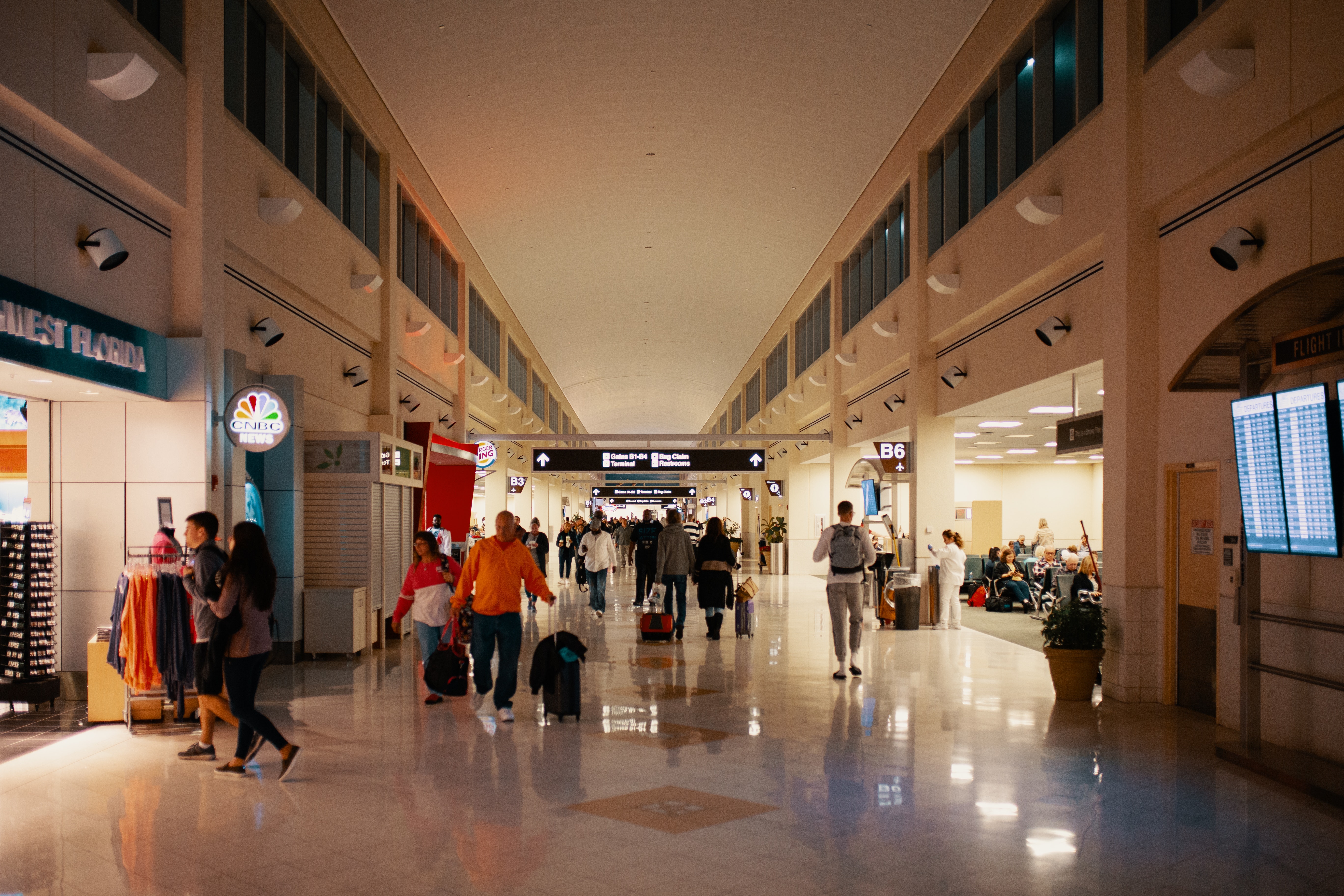 A busy airport | Source: Pexels