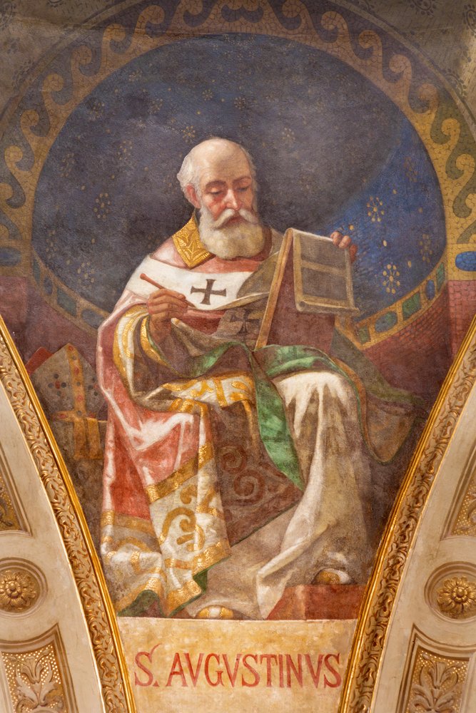 Fresco de San Agustín en la cúpula de la iglesia Basílica María Auxiliadora de Giuseppe Rollini.| Fuente: Shutterstock Fresco de San Agustín en la cúpula de la iglesia Basílica María Auxiliadora de Giuseppe Rollini.| Fuente: Shutterstock