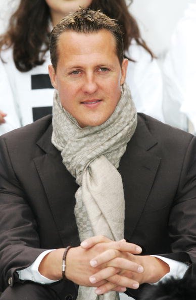 Michael Schumacher à Horse Guard Road le 23 avril 2007 à Londres, en Angleterre. | Photo : Getty Images Michael Schumacher à Horse Guard Road le 23 avril 2007 à Londres, en Angleterre. | Photo : Getty Images